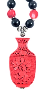 Cinnabar Carved Vase Shaped Pendant Necklace Onyx Beads Sterling Silver Clasp - Foto 1 di 7