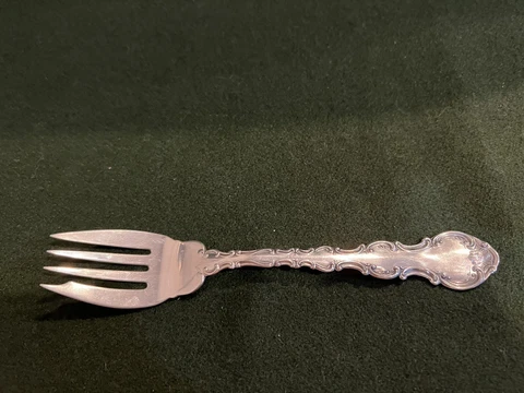 Gorham Strasbourg salad fork-Sterling Silver -No Monogram Cover