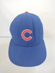 Authentic Performance New Era Adult Fitted 7-3/8 Cubs Baseball Cap Pre-owned - Picture 1 of 9