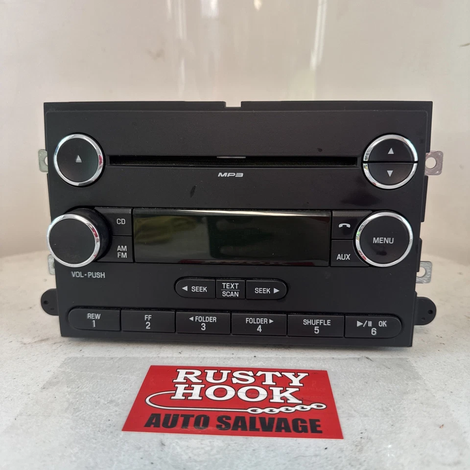 2008 FORD EXPLORER FRONT DASH RADIO MP3 CD HEAD UNIT 8L2T-18C869-AG Foto 1 de 4