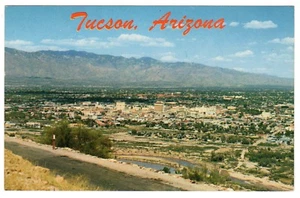 Postal Vintage Arizona Tuscon Vista Metropolitana de la Ciudad Stan Davis foto en color - Imagen 1 de 2