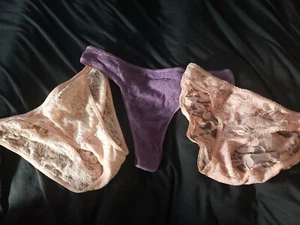 Vintage 90s Lace Panties Lot 3 pairs sz M 6 purple pink 2 bikini 1 thong - Picture 1 of 9