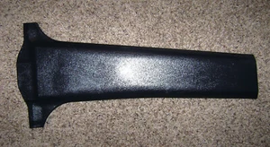 89-94 Suzuki Sidekick Geo Tracker 4 portes pilier passager garniture charbon foncé  - Photo 1 sur 1
