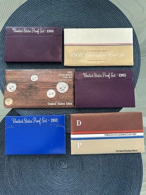 United States proof sets 1983, 1985,1986 Uncirculated coin sets  1984,1985, 1986 - Image 1 of 3