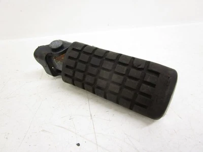 Reposapiés derecho principal Honda VF 700 S 85 50630-MB0-700 Foto 1 de 4