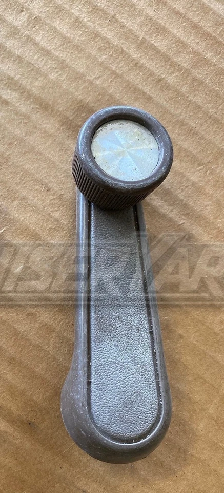 Toyota Land Cruiser FJ60 FJ62 OEM Brown Manual Window Crank 69260-12010-46 Foto 1 de 1