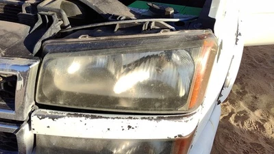 2003-2007 Chevy Suburban Driver farol dianteiro esquerdo fabricante de equipamento original 10396913 - Imagem 1 de 4