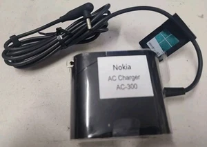 Nokia AC-300 Power Adapter Charger 20V 1.5A For Lumia 2520 - Picture 1 of 5