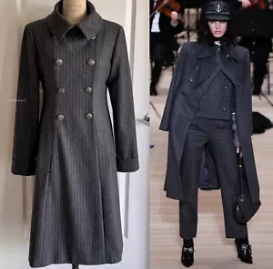 NEW 18A HAMBURG CHANEL GREY CC LOGO BUTTONS WOOL TWEED COAT 40 - Picture 1 of 20