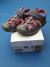 clarks girls sandals sale