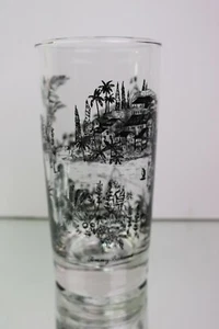 Tommy Bahama Glass Tumbler Clear Black Tropical Scene Signed 5 5/8 "  - Picture 1 of 8