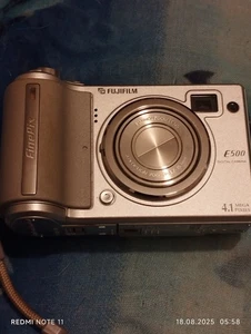 Fujifilm FinePix E500 - Bild 1 von 18