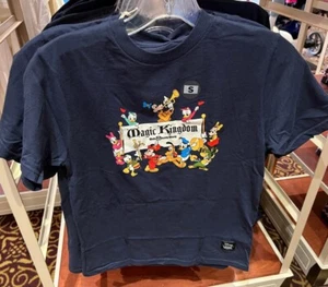 Camisa Disney WDW Magic Kingdom 50 Aniversario Vans Colaboración Niños Talla M - Imagen 1 de 2
