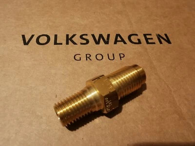 Genuine AUDI RS4 S3 A3 A4 VW Golf 2.0 TFSI Fuel Pressure Return Valve 079130757 - Image 1 of 2