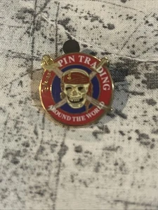 Buried Treasure Pin - Trading Pin - Disney Pin 48995 - Picture 1 of 3