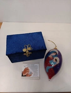 Pier 1 Li Bien Glass Ornament Hand Painted Mary & Baby Jesus 2012 Bulb Shaped - Picture 1 of 6