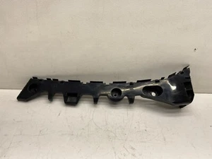 2014-2016 MAZDA 6 RIGHT REAR BUMPER COVER RETAINER CLIP HOLDER FASTENER OEM - Picture 1 of 8