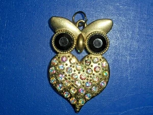 VINTAGE COPPER TONE OWL HEART PENDANT AURORA BOREALIS RHINESTONES BLACK EYES - Bild 1 von 12