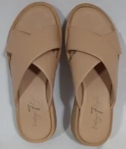 "Vintage 7 Eight" Women's Ladies Sandals Beige Size 7 M - Picture 1 of 7