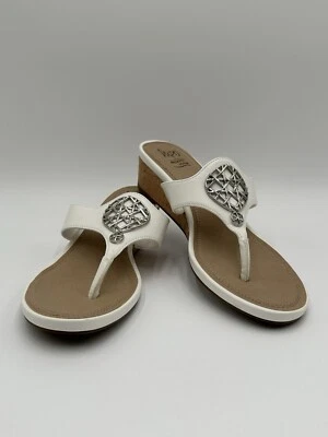 Impo Renata Thong Sandal with Memory Foam White Silver Emblem Women Size 8M - Image 1 of 4