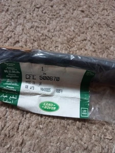 Genuine Land Rover 90, 110, 130 Defender Front Door Lower Seal CFE500670 - Picture 1 of 6