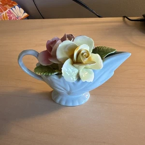 Cesta de cerámica con flores hueso inglés, China vantage - Imagen 1 de 9