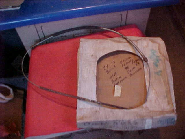 CABLE FRENO DELANTERO NUEVO 1241201 GM 74 75 76 BUICK OLDS PONTIAC ELECTA BONNEVILLE Foto 1 de 4