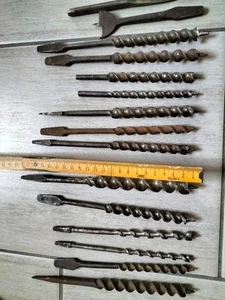 Alte Löffelbohrer Handbohrer Bohrer Holzbohrer Tischler ca 15 bis 23 cm lang - Bild 1 von 2