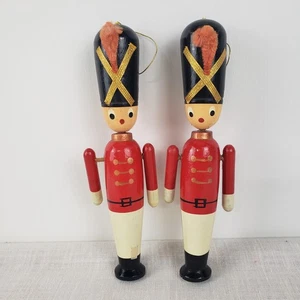 Kurt S Adler Paar Spielzeugsoldaten Holz Weihnachtsschmuck 7,5" Vintage Japan Arme - Bild 1 von 5