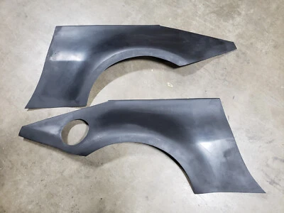 Guardabarros traseros Battle Aero 350Z/paneles de cuarto Foto 1 de 4