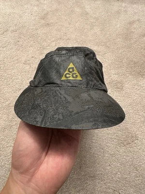 NUEVO CON ETIQUETAS Nike ACG Realtree Tailwind Camuflaje Correa Sombrero NUEVO Foto 1 de 4