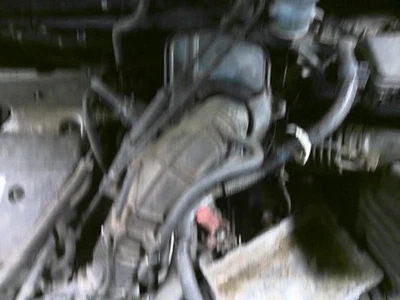 Filtro de aire 2,4 L 4 cilindros compatible con 03-06 ELEMENT 271796 Foto 1 de 4