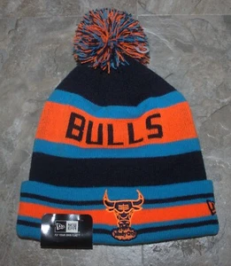 RARO ~Chicago Bulls NBA (Windy City) Sombrero Tejido Nueva Era Apilador Pom Gorra ~ Nuevo de lote antiguo - Imagen 1 de 2