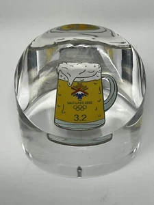 2002 Beer Mug Salt Lake City Olympic Pin in Acrylic Display Paperweight 1.5”x1.7 - Picture 1 of 6