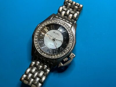Reloj Skone Hombre, Cristal Biselado, Cuarzo, Batería Nueva FUNCIONA Acento Diamante Foto 1 de 4