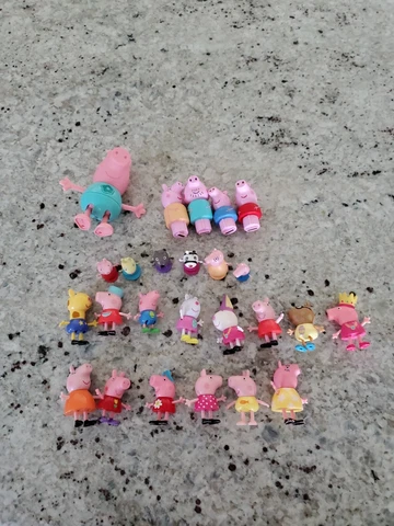 Peppa Pig Toys Lot Of 25 Figures Cover