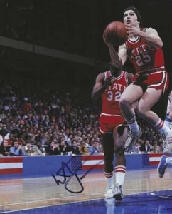 Signed Autographed 8x10 MONTE TOWE North Carolina State Photo w/COA - Picture 1 of 1