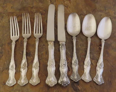 IS Vintage Grapes 8 Knives Forks Spoons 1847 Rogers Silverplate Flatware Lot A - Image 1 of 4