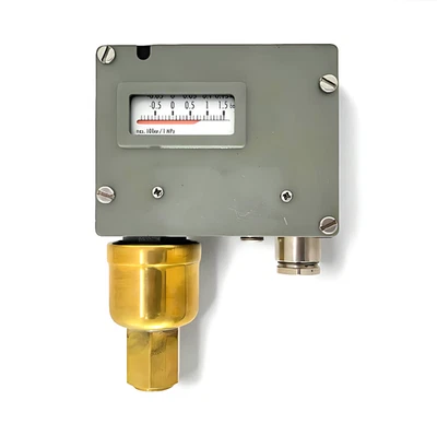 NEW TRAFAG 940.2372.900 PRESSURE SWITCH - Image 1 of 4