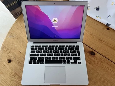 Apple MacBook Air 2015 Laptop, 13" Core i7 5th Gen/8GB RAM - Bild 1 von 4