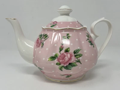 Bule BTaT Brew To A Tea rosa bolinhas rosas chalé núcleo floral - Imagem 1 de 4