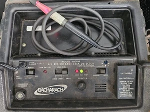 Used Bacharach H-10PM All Refrigerant Leak Detector J-39400-A - Picture 1 of 4