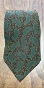 Giorgio Armani Green Silk Cravatte Necktie Paisley Pattern Made in Italy - Picture 1 of 6