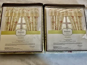 Coppia Mary Jane's Farm Cottage Core Valances nuove con scatola bouquet prateria 80 x 15 shabby - Foto 1 di 8