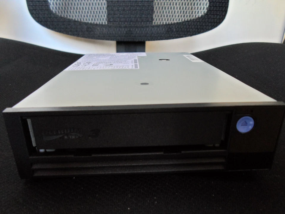 IBM LTO3 Ultrium3 SAS V2 HH Drive 46x5663 46X6684 46X4151 95P8285 46x5661 - Image 1 of 4