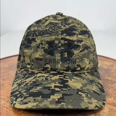 Gorra de béisbol Under Armour Freedom verde negro camuflaje ajuste libre ajustable Foto 1 de 4