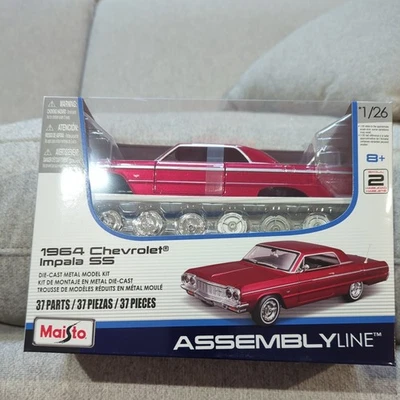 Maisto 1/24 Red 1964 Chevrolet Impala SS Assembly Line kit - Image 1 of 4