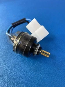 YANMAR MINI DIGGER EXCAVATOR HEATER SWITCH 172187-17290 17218717290 - Picture 1 of 3