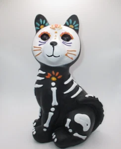 NEW Halloween Cat Sugar Skull Day Of The Dead Figurine Resin Pink Blue Ears - Picture 1 of 5