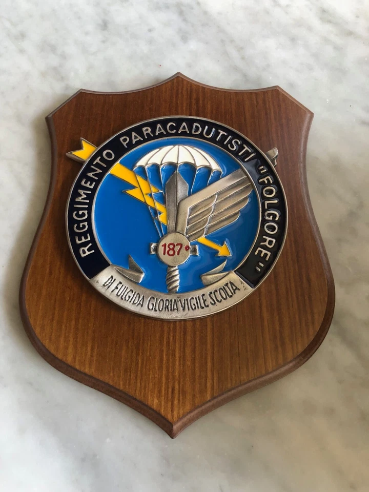 CREST FOLGORE 187° REGGIMENTO PARACADUTISTI FOLGORE - Immagine 1 di 1
